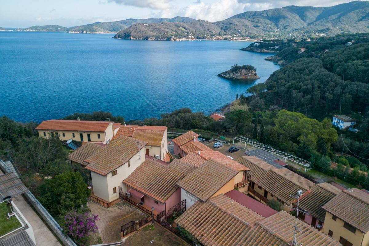 La Paolina Vista Mare E Natura Marciana Marina  Bagian luar foto
